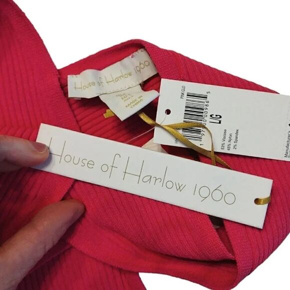 House of Harlow 1960 Hot Pink Ribbed Cross Over Halter Crop Top Large NWT - Picture 12 of 17